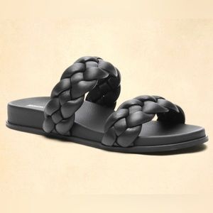Banana Republic Braided Leather Sandals